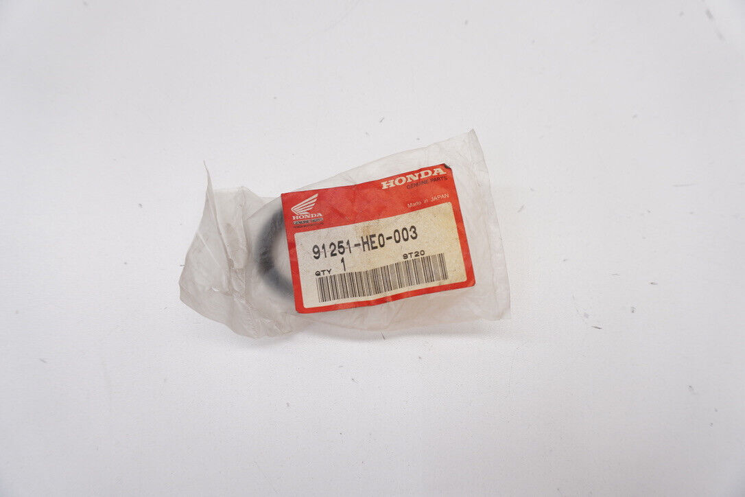 4774844