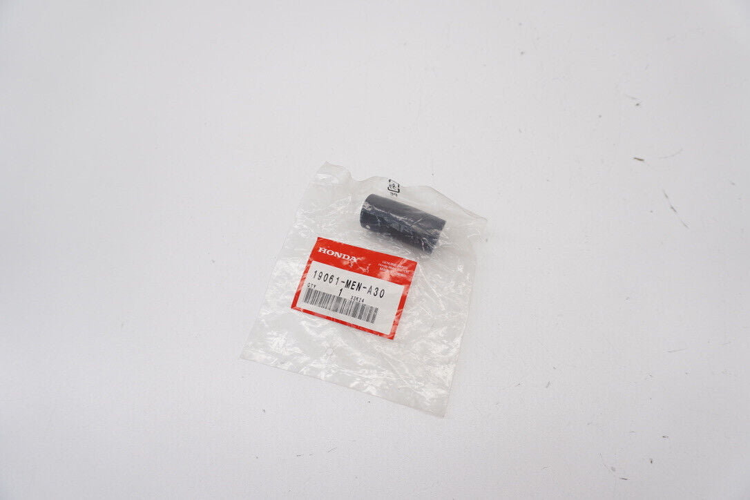 5008952