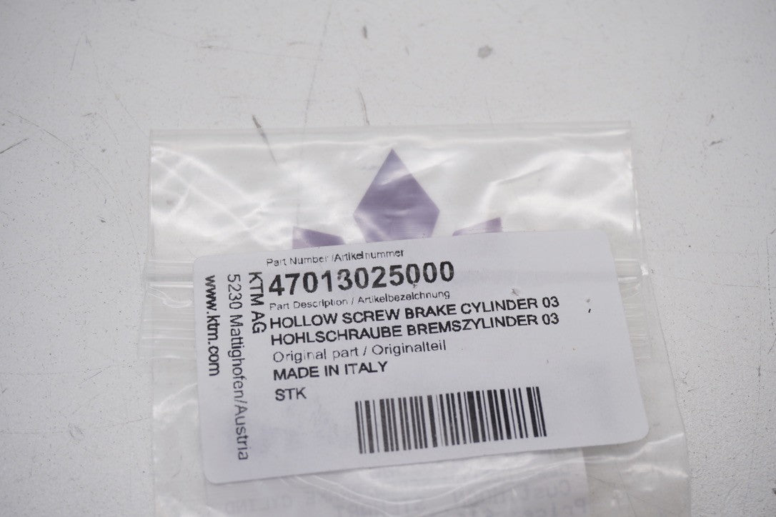 8082132