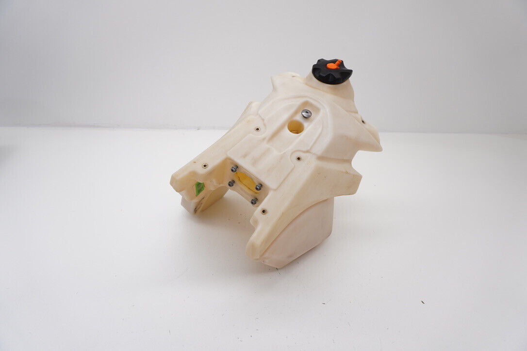 5815175