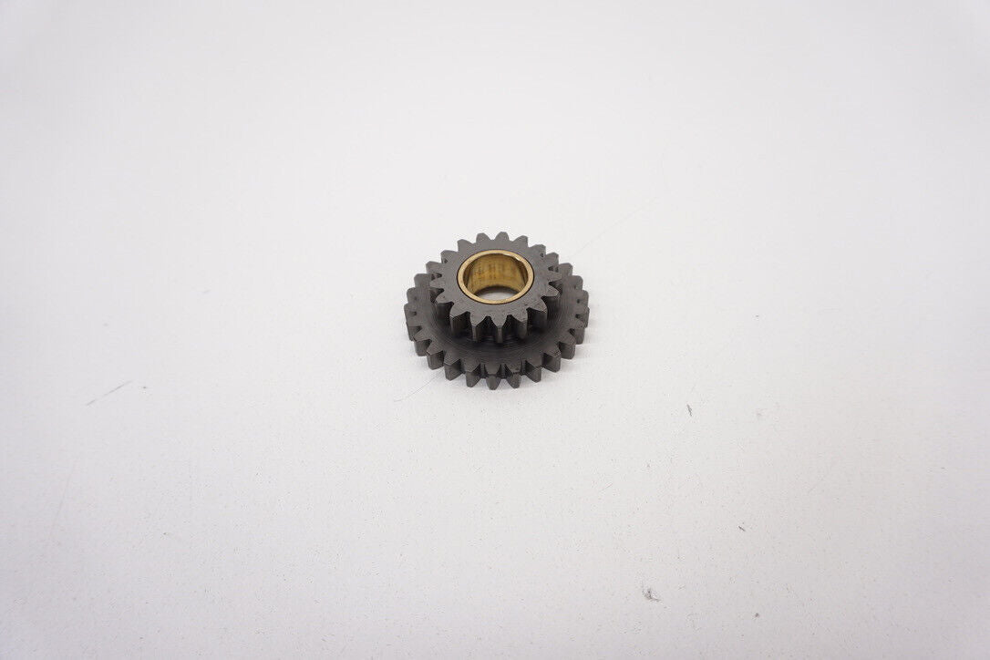 5815197