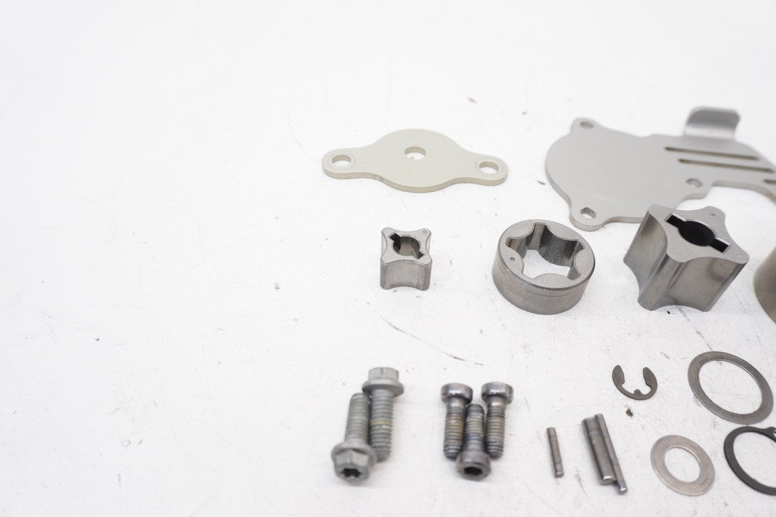 8701530