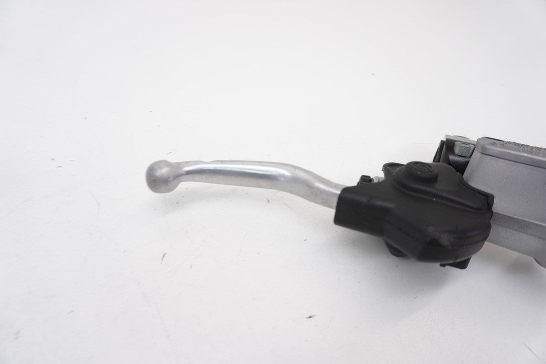 8862209