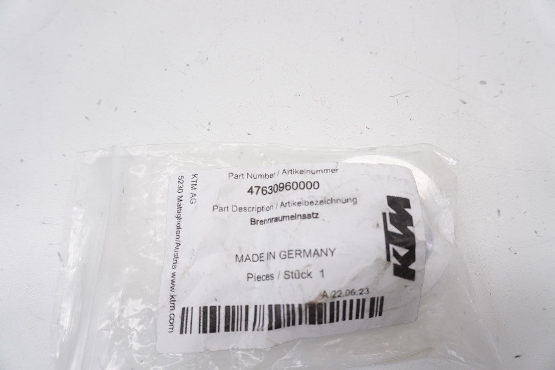7652261