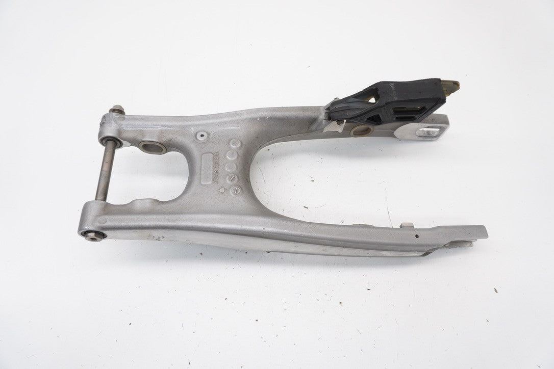 8727906