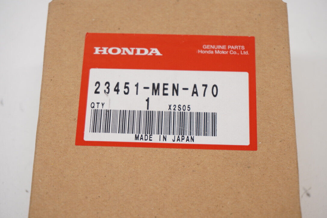 5765078