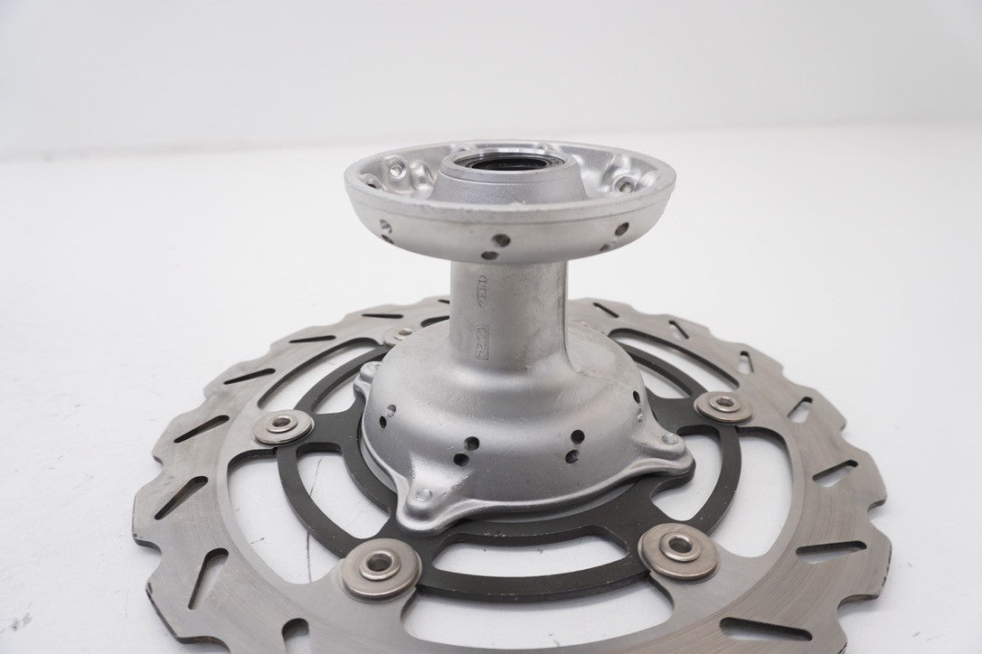 8671359