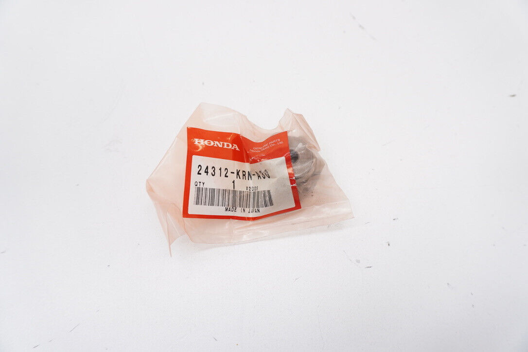5008999