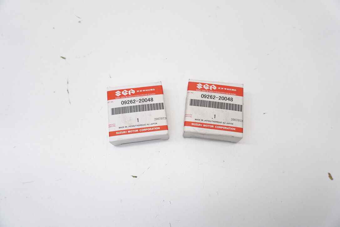 4758319