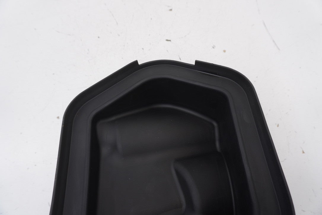 8861087
