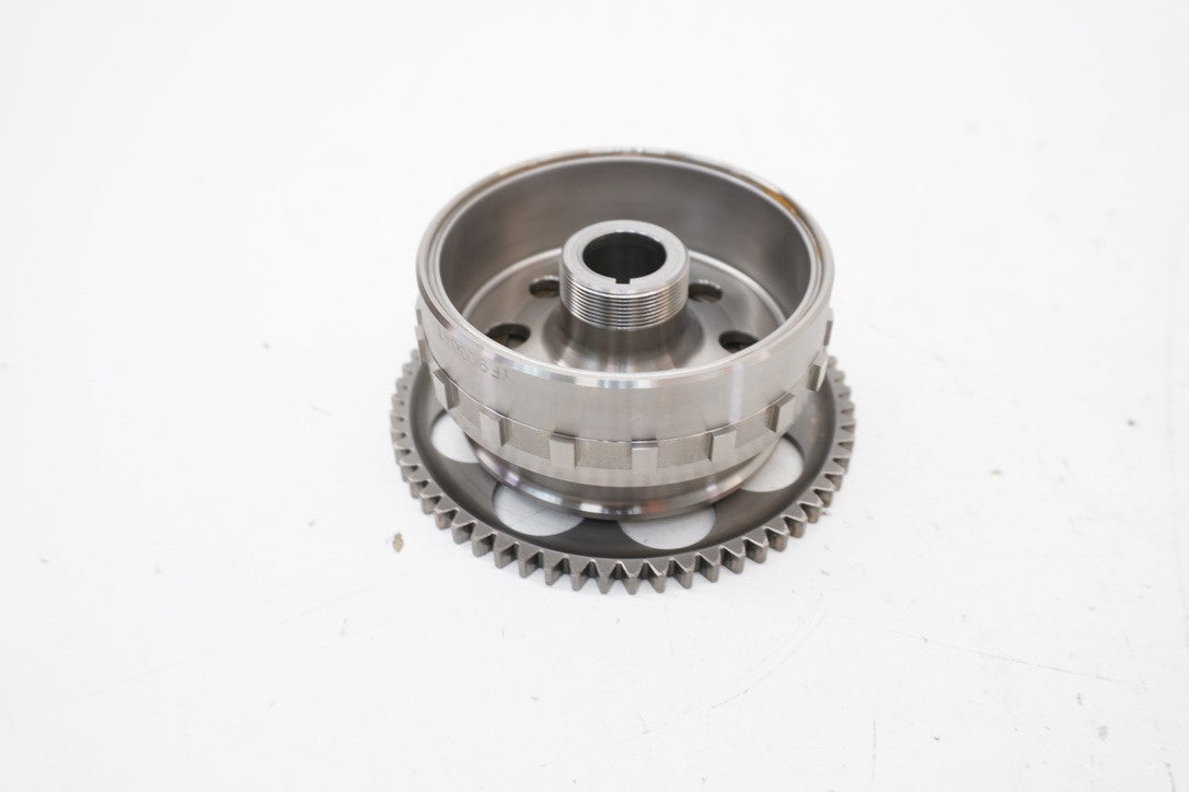 8946850