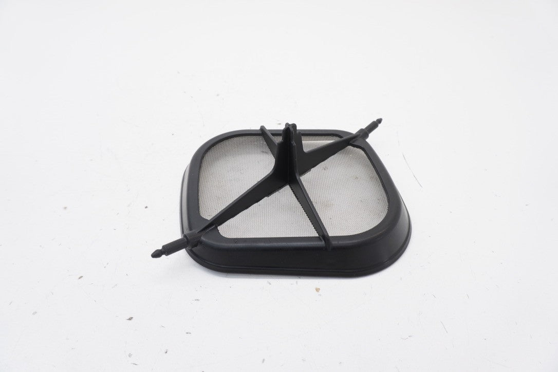 8709652