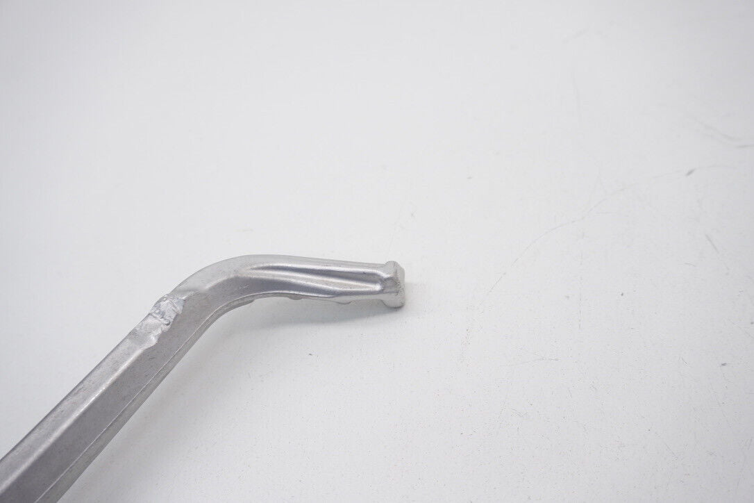 5608062