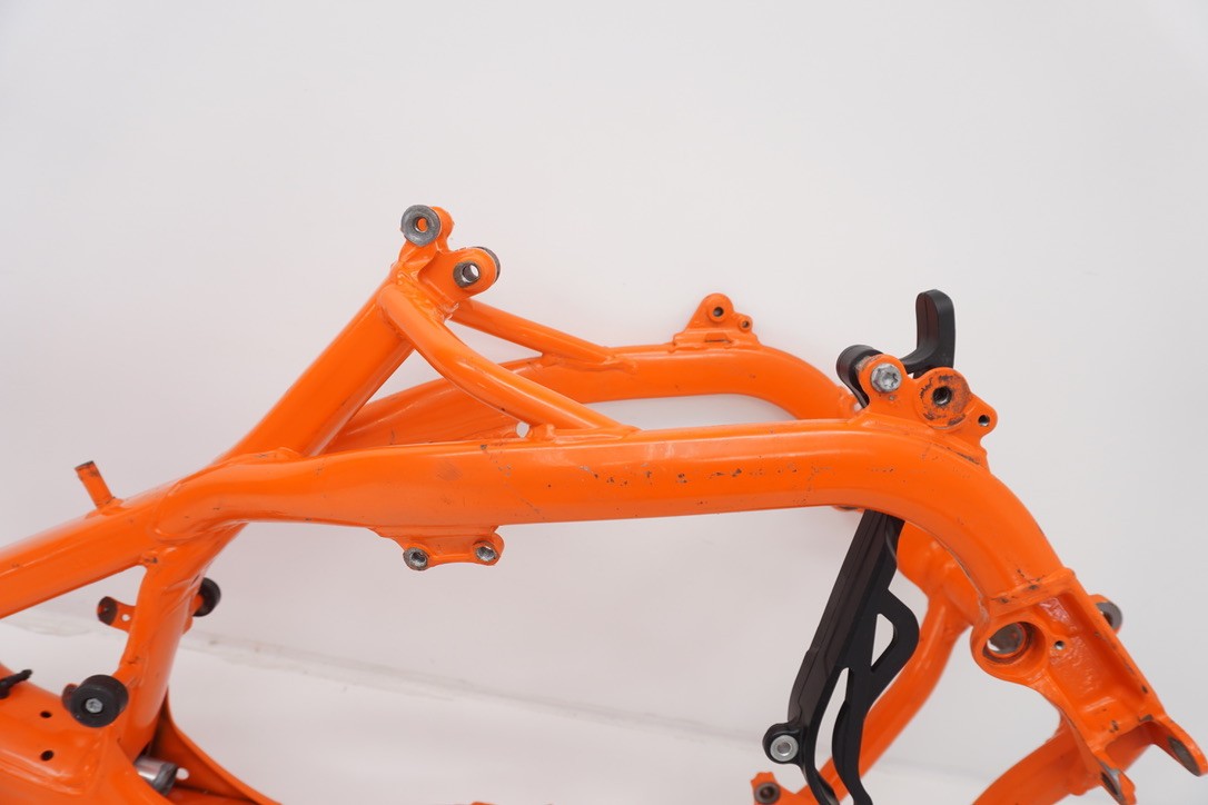8889791