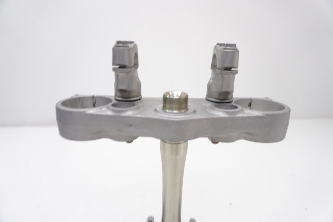 9060745