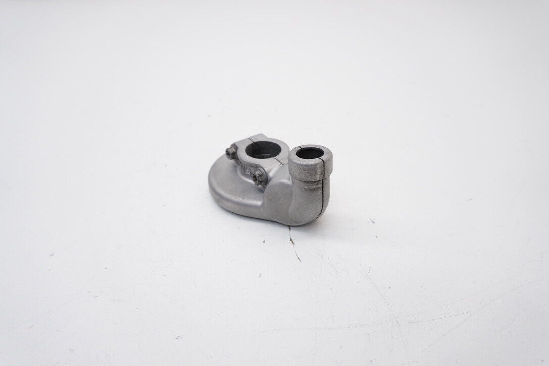 5608124