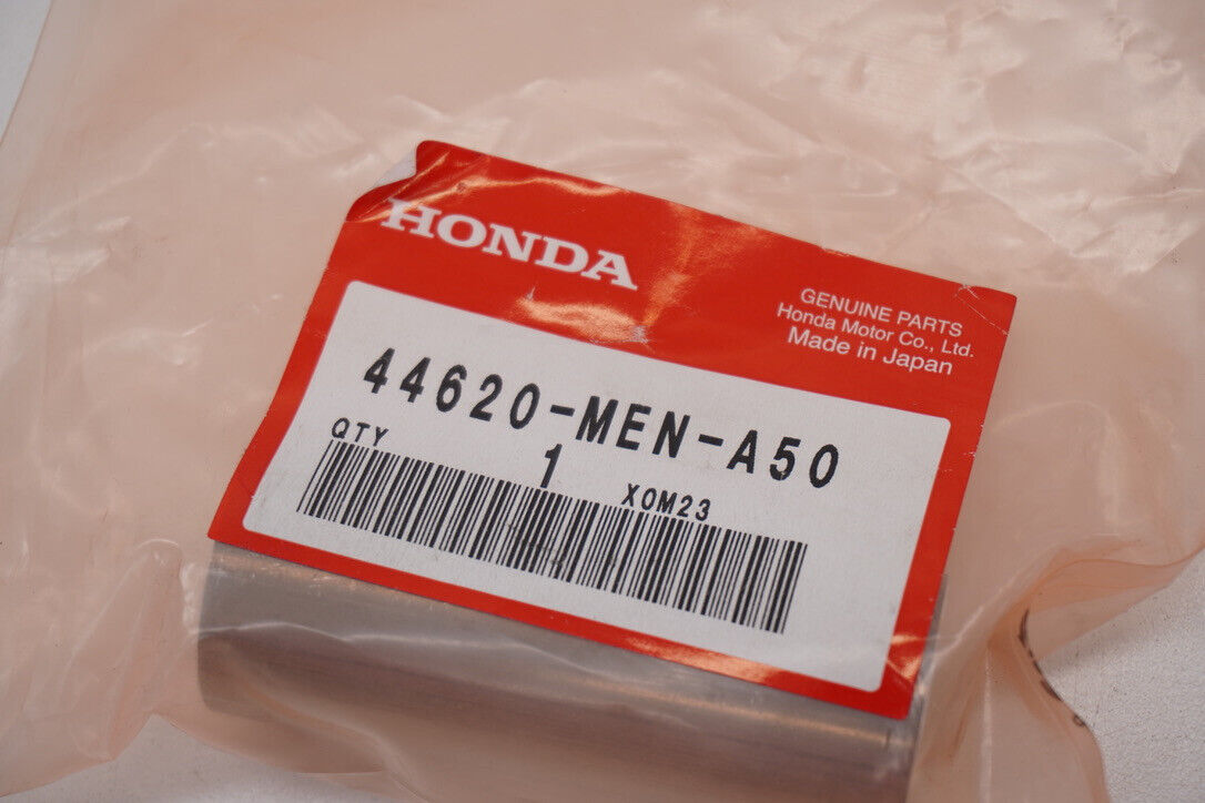5814888