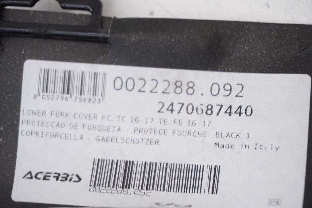 8892839