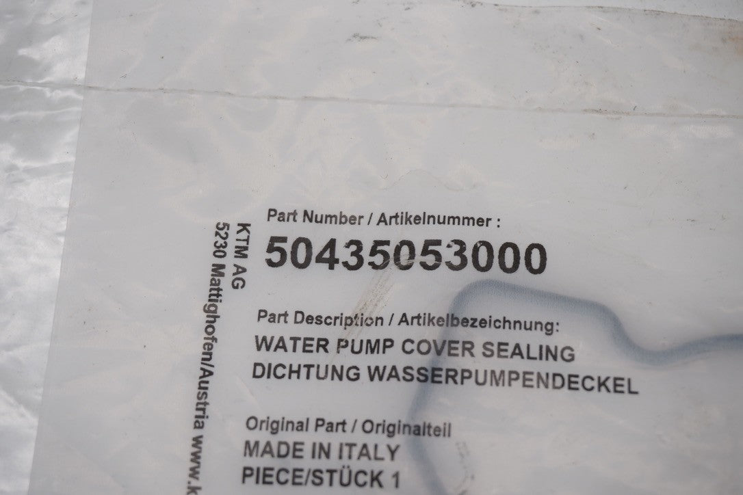 8052586