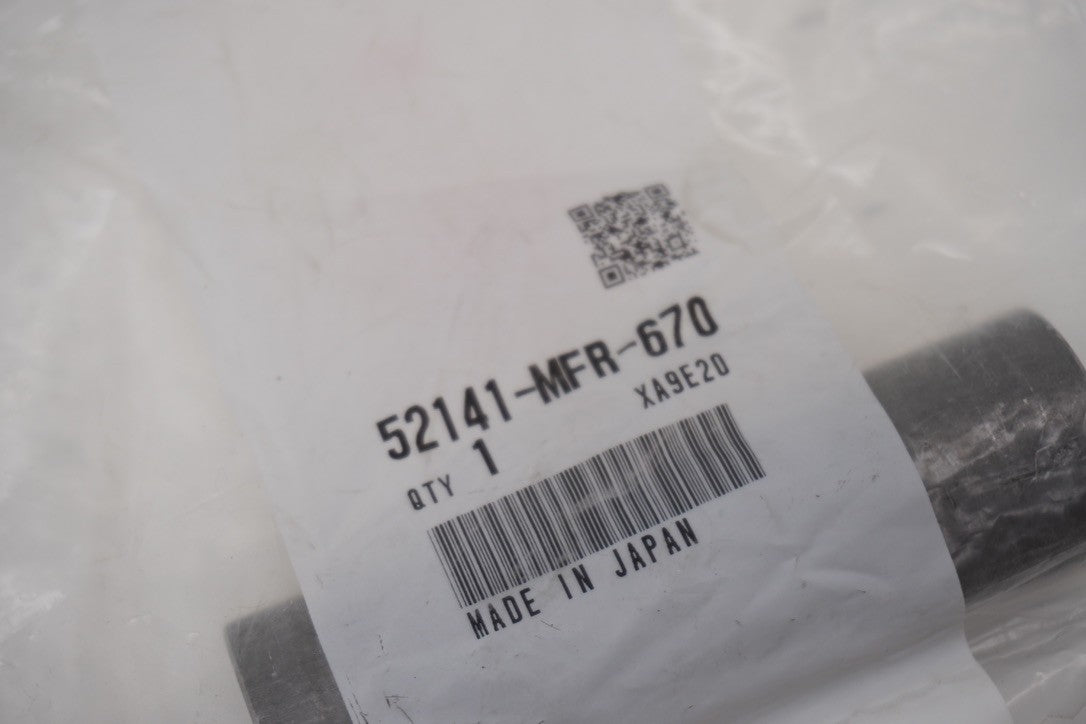 7875610