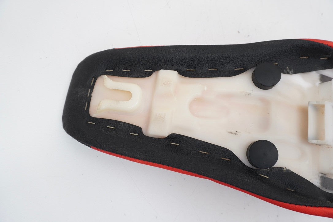 8951718